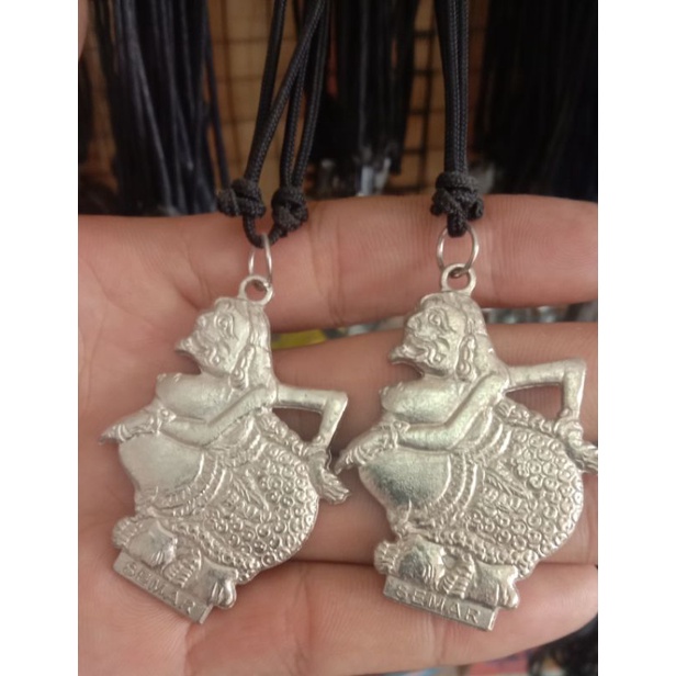 kalung tali semar