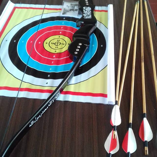 Diskon Busur Panah Hitam R40 Tauhid + 5 anak anak panah bambu point besi