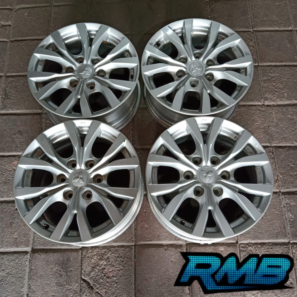 VELG SECOND MOBIL PAJERO EXEED R17 PCD 6X139'7 VELG ONLY