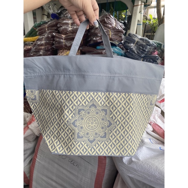 HARGA LUSIN ISI 12 BIJI• TAS HAJATAN SERUT SIZE 22x22 TEBAL 50 GSM MURNI BUKAN ABAL ABAL BATIK TENGAH