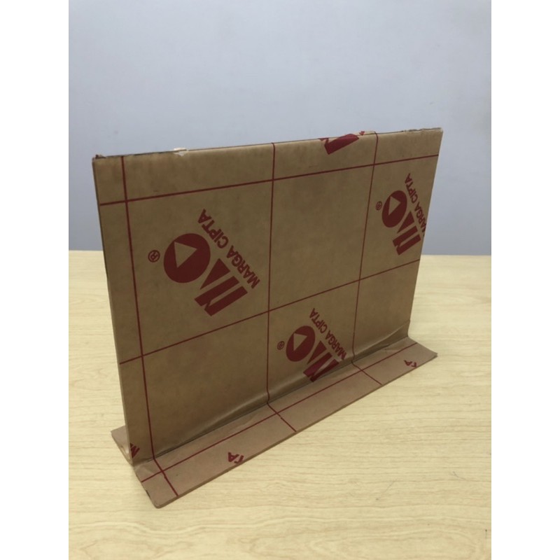 

acrylic tent card T A4 Landscape T21 x P30 cm/akrilik tempat brosur/acrylic meja.Promosi