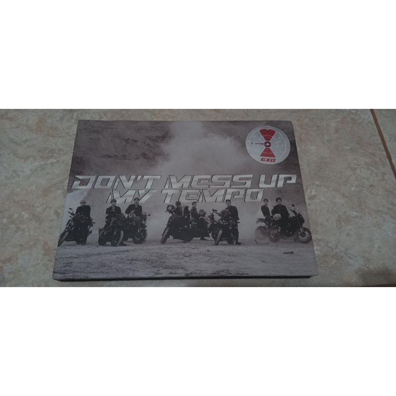 album only exo DONT MESS UP MY TEMPO dan SUHO postcard Sg 2020