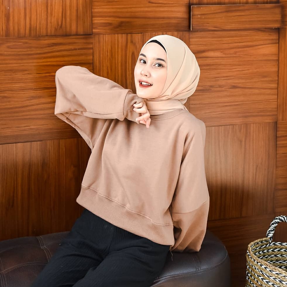 Sweater Crop Polos Oversize | Pakaian Wanita | Bahan Fleece |  One Size