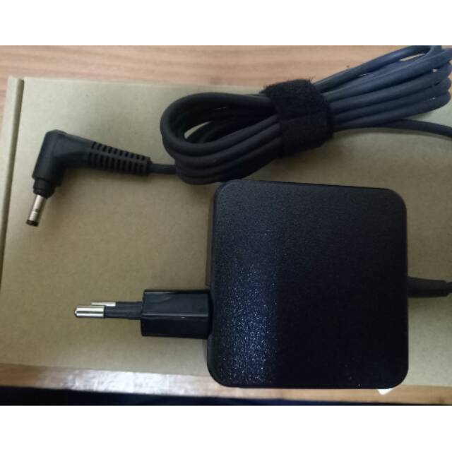 Original charger/adaptor lenovo 20V2.25a jack kecil(small plug)