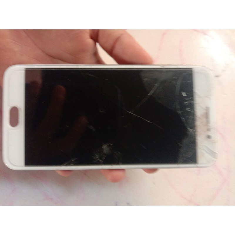 lcd ori vivo v5s ts retak dan dudukan ory