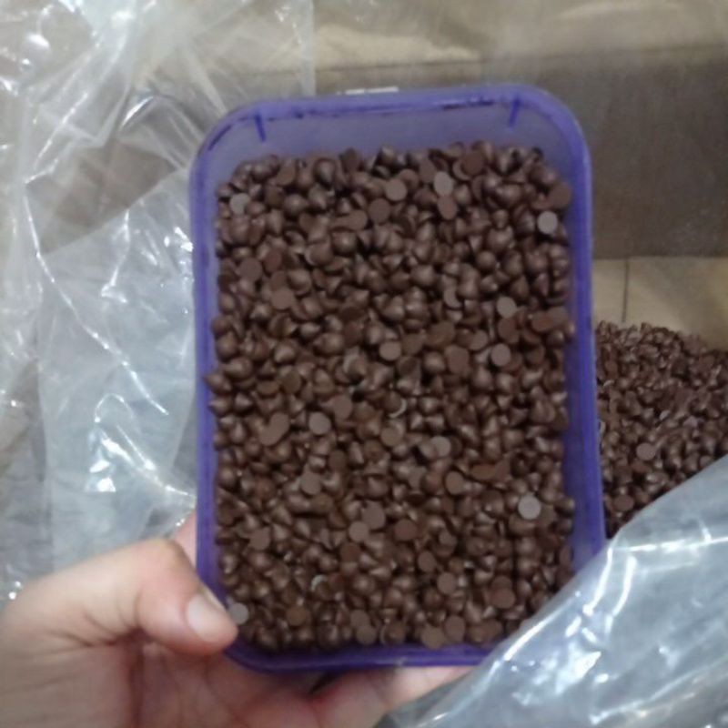 

choco chip/tulip chocolatier dark compound chocolate chip/250