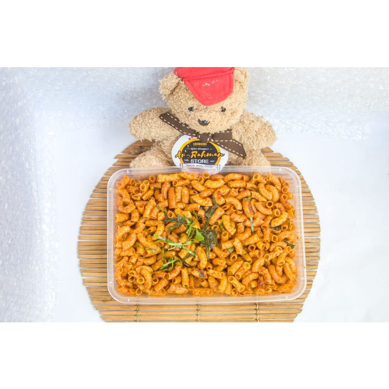 

MAKARONI KRIUK KEMASAN 500ML / MAKARONI TERENAK / MAKARONI BOX