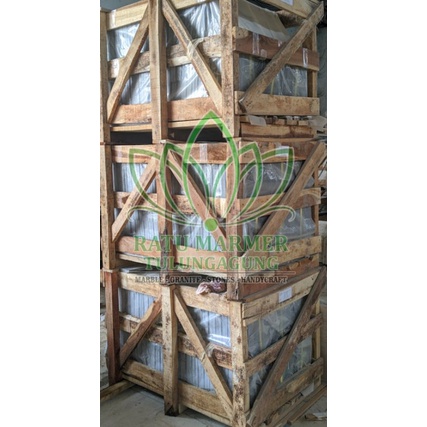 

Ekstra Packing Kayu dan Bubble Wrap