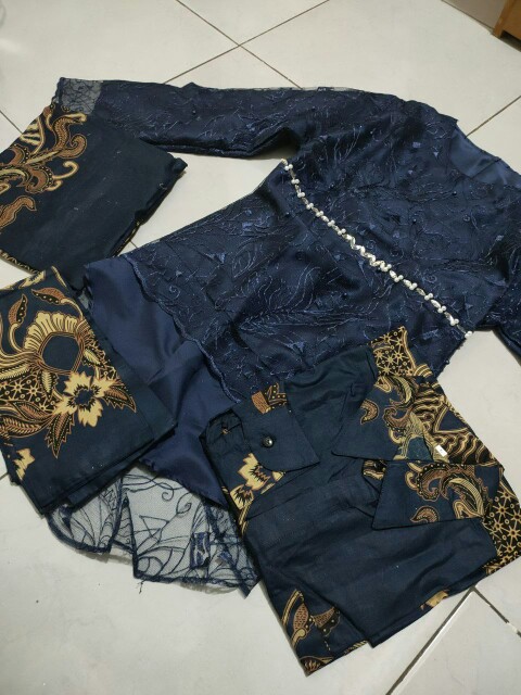 Maura Couple - Sania Ruffle Batik Couple Ori Ndoro Jowi Dnt Garansi Termurah Shopee - Kebaya Modern