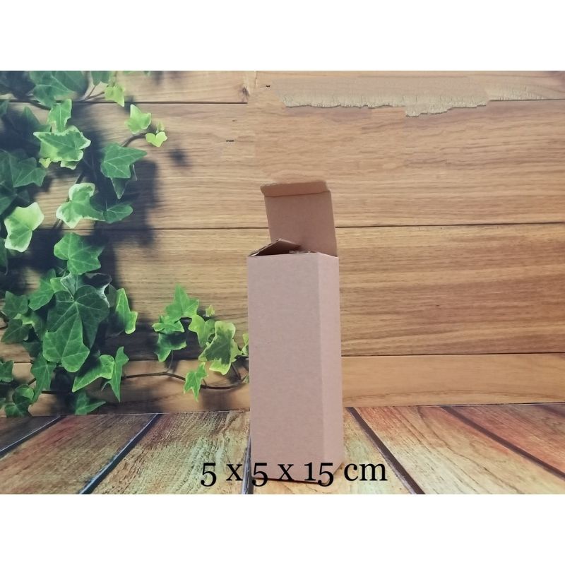 

box/kardus 5x5x15cm...die cut