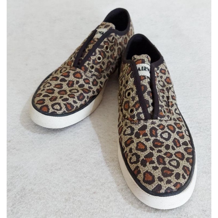 Airwalk Leopard size 36 / 45 /46.5