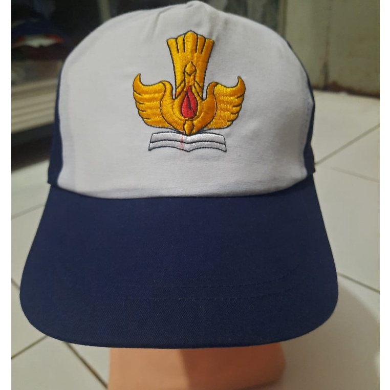 Topi sekolah SD-Topi SMP-Topi SMA bordir(udah dibordir tutwuri)