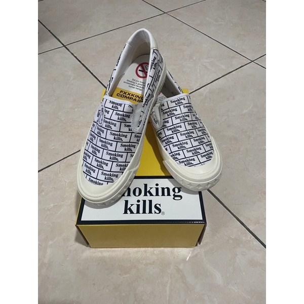Compass x Fxxking Rabbits Slip On - Smoking Kills