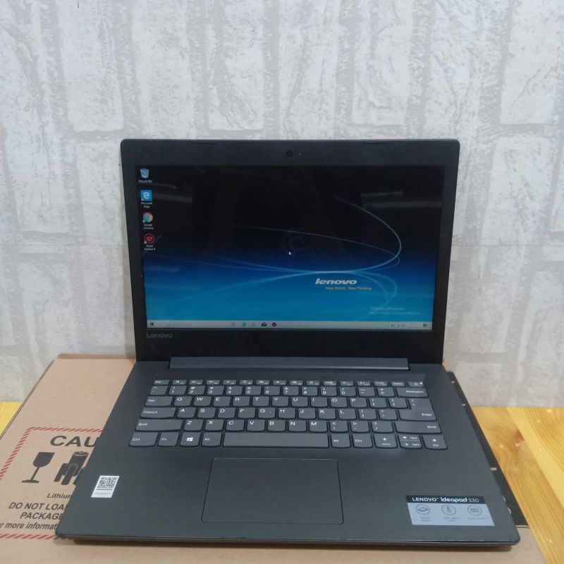 Laptop Lenovo ideapad 330, Amd A4-9125, Gen 7Th, Radeon R3 Graphics, Ram 4 Gb / 500Gb, Seri Baru bosy slim