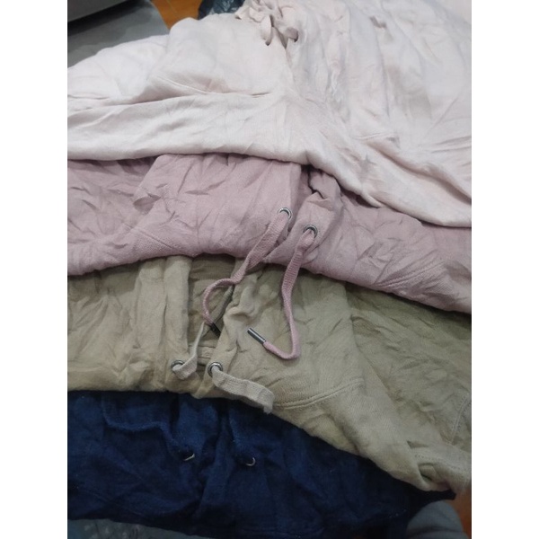 Borongan Hoodie Uniqlo