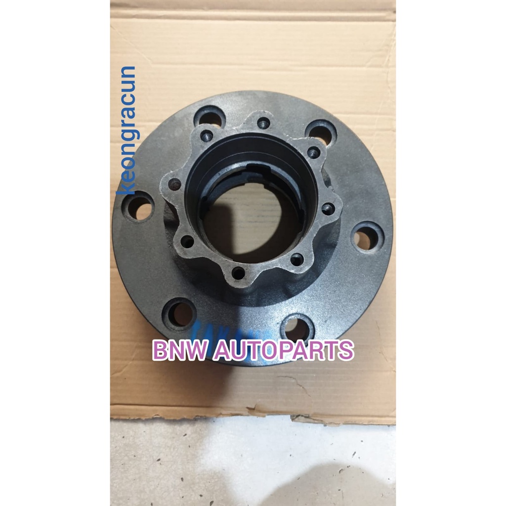 Nap roda belakang isuzu elf nkr71 macan