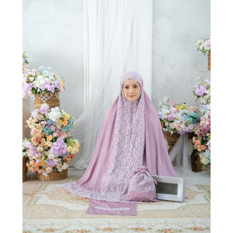 Mukenah Armani Silk