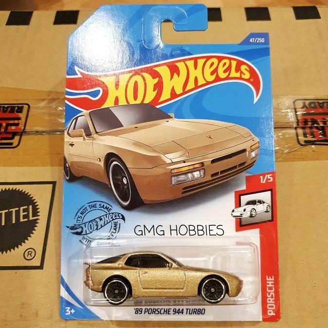 89 Porsche 944 Turbo Gold Emas Hotwheels Hot Wheels Diecast Mobil