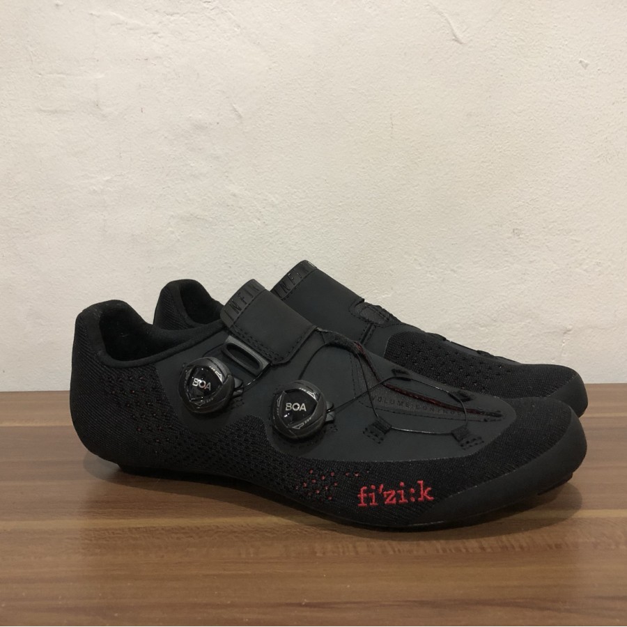 Fizik r1 infinito knit Black - BNIB - Size 43