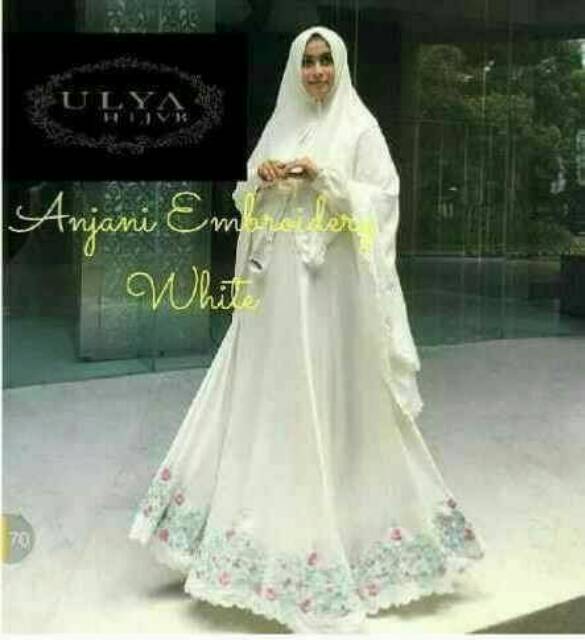 Cuci Gudang Gamis Berlabel