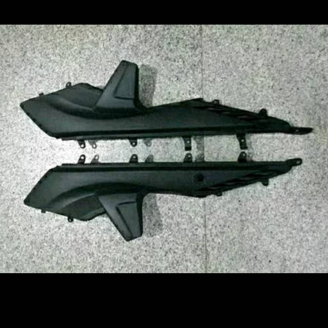 CMS.SAMBUNGAN BODY SAMPING HONDA VARIO 110 KARBU