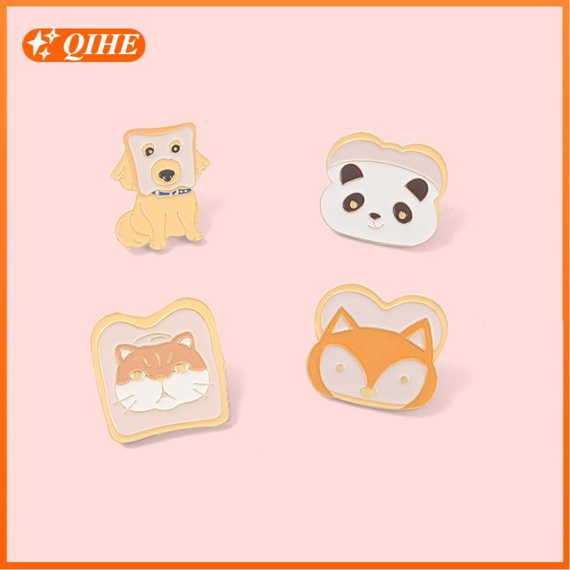 Bros Pin Enamel Bentuk Kartun Hewan Kucing / Rubah / Anjing 4 Gaya Untuk Hadiah Teman