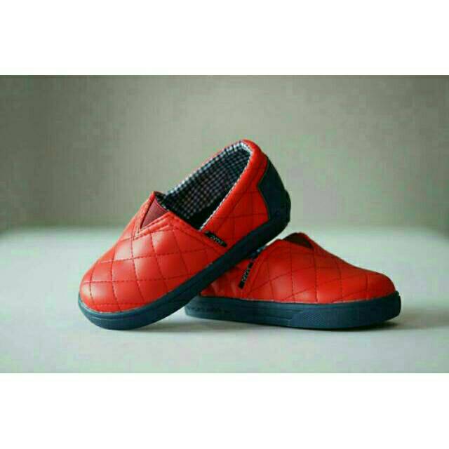 Sepatu Anak Decks Kids Hamada Merah Casual Original