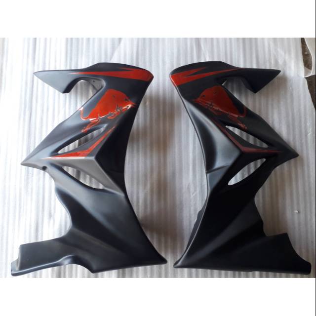 sayap / fairing buat honda cb150r old
