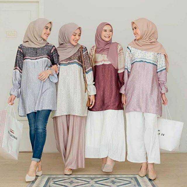 Negri Blouse by Vanilla Hijab