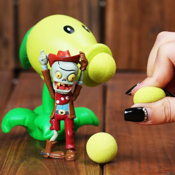 Action Figure Plants Vs Zombies Mainan Bisa Nembak