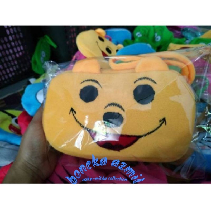 Dompet hp karakter motif boneka