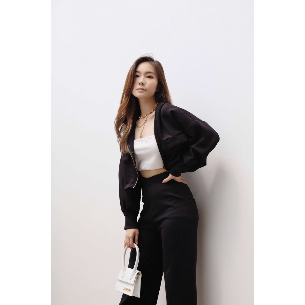 BEFAST - ZEC OOTD Wanita Jaket NISA / Beatrix Oversize Crop Jacket / Jacket Wanita / Jaket Kekinian Remaja / Crop Jaket Polos / Jaket Korean Style / Keluaran Terbaru 2022