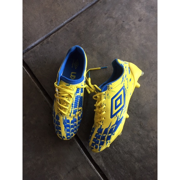 Sepatu Bola Original Umbro UX Accuro Pro HG - Blazing Yellow/Blue