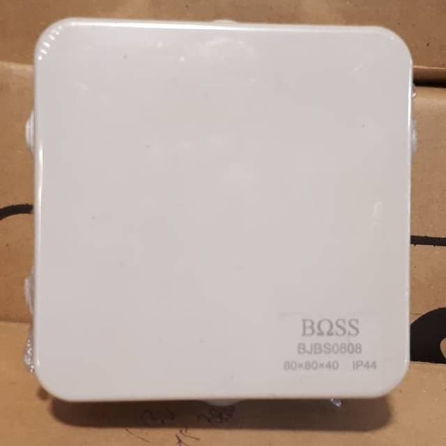 Duradus Boss ukuran 8 cm x 8 cm x 4 cm . tipe BJBS0808 . IP44