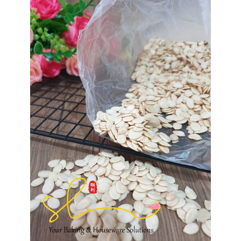 

Kuaci Kwaci Putih Kupas Kulit Matang Isian Mooncake Kue Bulan Watermelon Seed 250gr