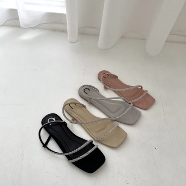 Emily Flat Sandals