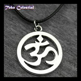 Kalung Liontin Om Kara Omkara Hindu Liontin Religius