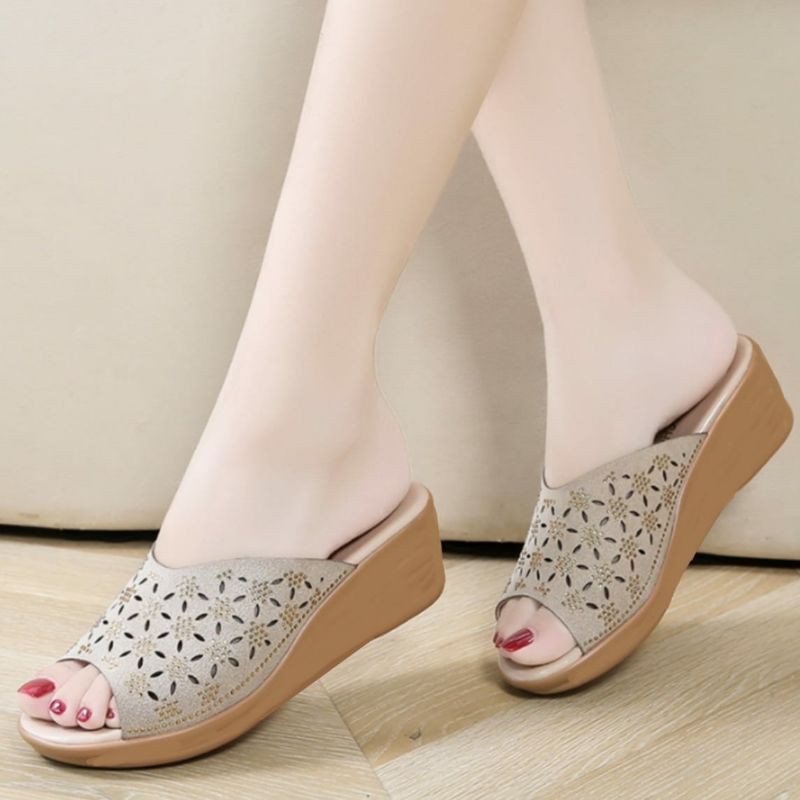 ZEVA Sendal Wedges Wanita Simple LY 25