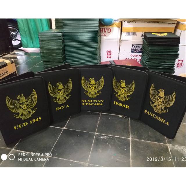 

Map Upacara Dan Selempang Upacara Tiap2 Petugas Isi 18