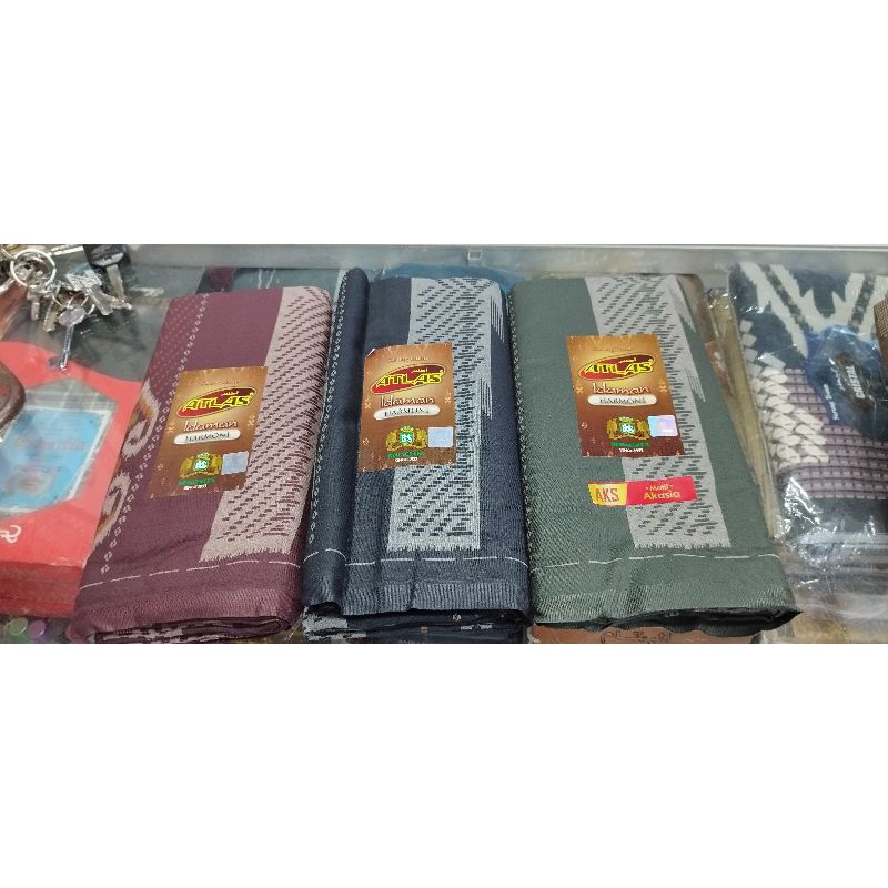 sarung atlas idaman harmoni motif bhs