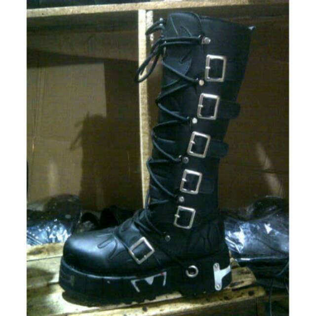 Newrock 6 gesper full hitam