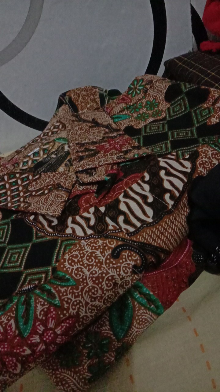 Maura Couple - Sania Ruflle Batik Couple Ori Ndoro Jowi Garansi Termurah Shopee  Modern Batik Bc 001