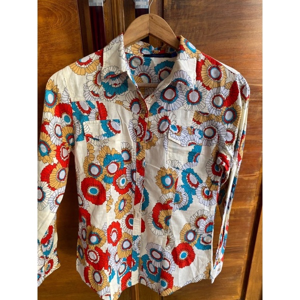 Kemeja Mississippi Bunga