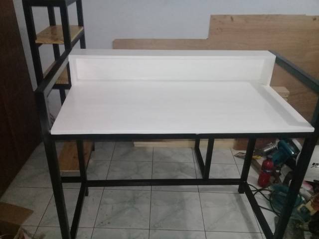 Meja belajar. meja laptop. meja kerja. Meja gaming