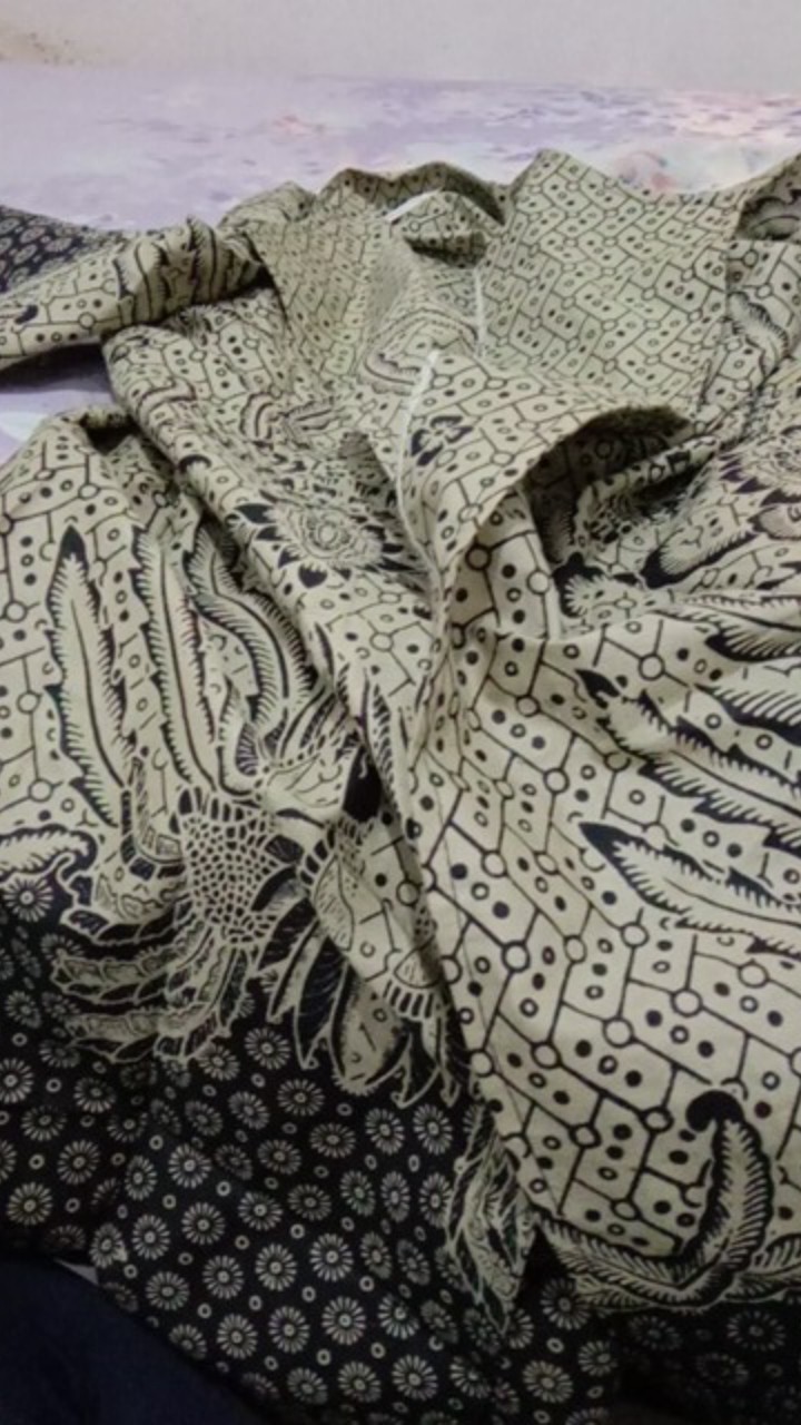 Geser =》》atasan Blazer Batik Wanita Motif Batik Sd08