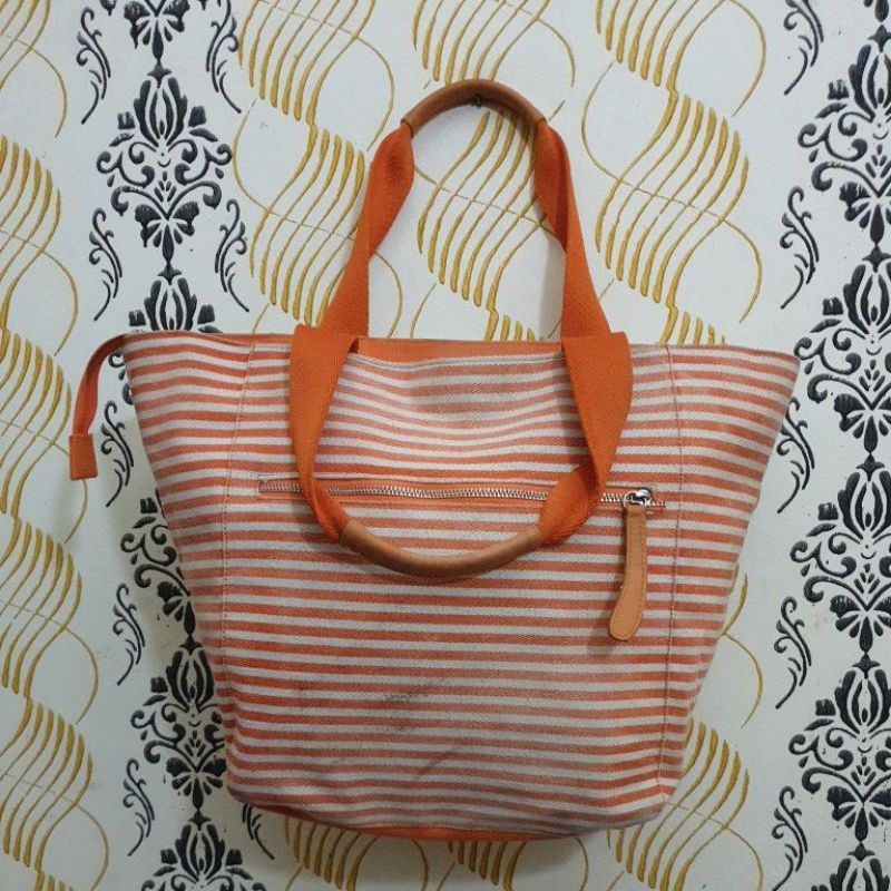 TAS SHISEIDO PRELOVED ORIGINAL