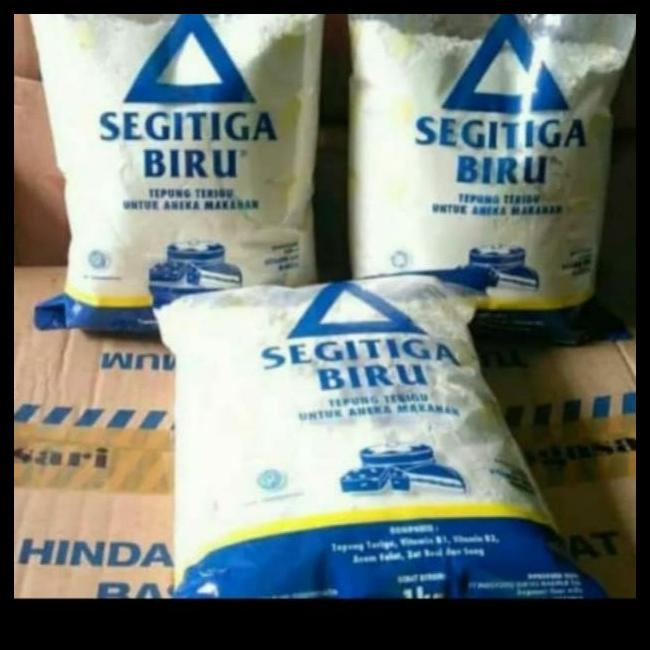 

TERBARUU!! TEPUNG TERIGU SEGITIGA BIRU 1 KG 1 DUS ISI 12, PENGIRIMAN SELAIN GOJEK SALE