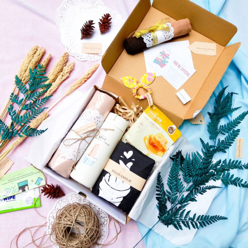 

HAMPERS / GIFT / KADO / SOUVENIR / GRADUATION / HAPPY BIRTHDAY / HIPPOCRATIC OATH PAKET SUPER