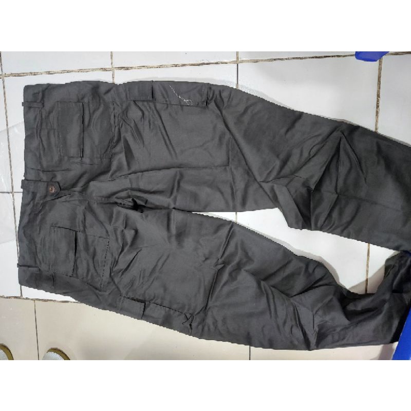 CELANA COKLAJ PDL SATPAM