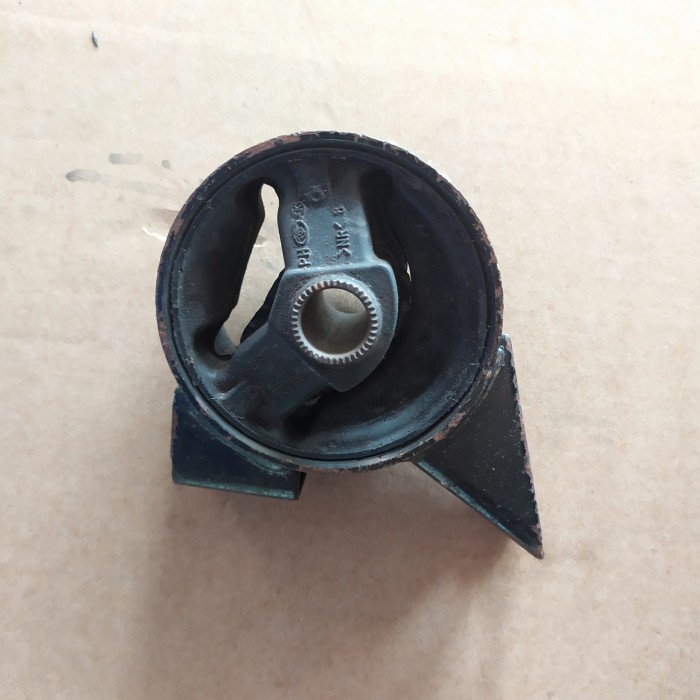 engine mounting Depan Hyundai Verna th2000-2002 Automatic